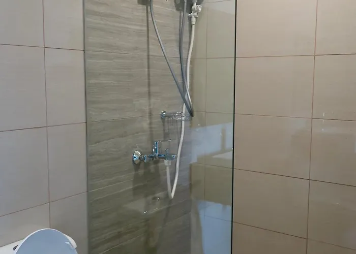 Bright & Cozy Near Okada 2 Mins Walk Apartment Manila