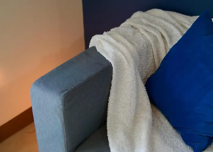 Bright & Cozy Near Okada 2 Mins Walk * Manila
